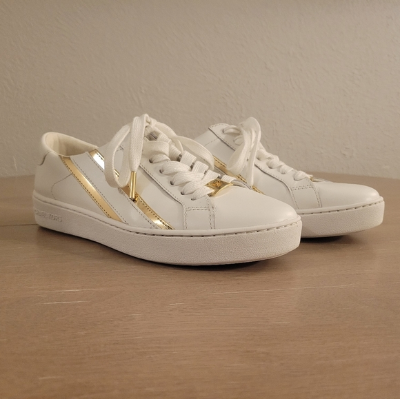 Michael Kors Shoes - Michael Kors Sneakers Sz 6